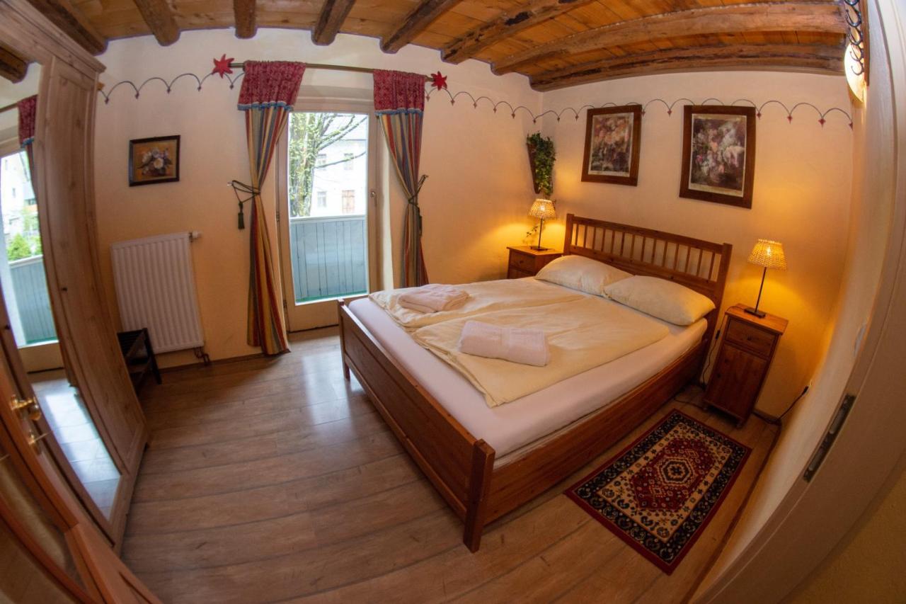 Apartments Belopeski Dvori Краньска Гора Экстерьер фото
