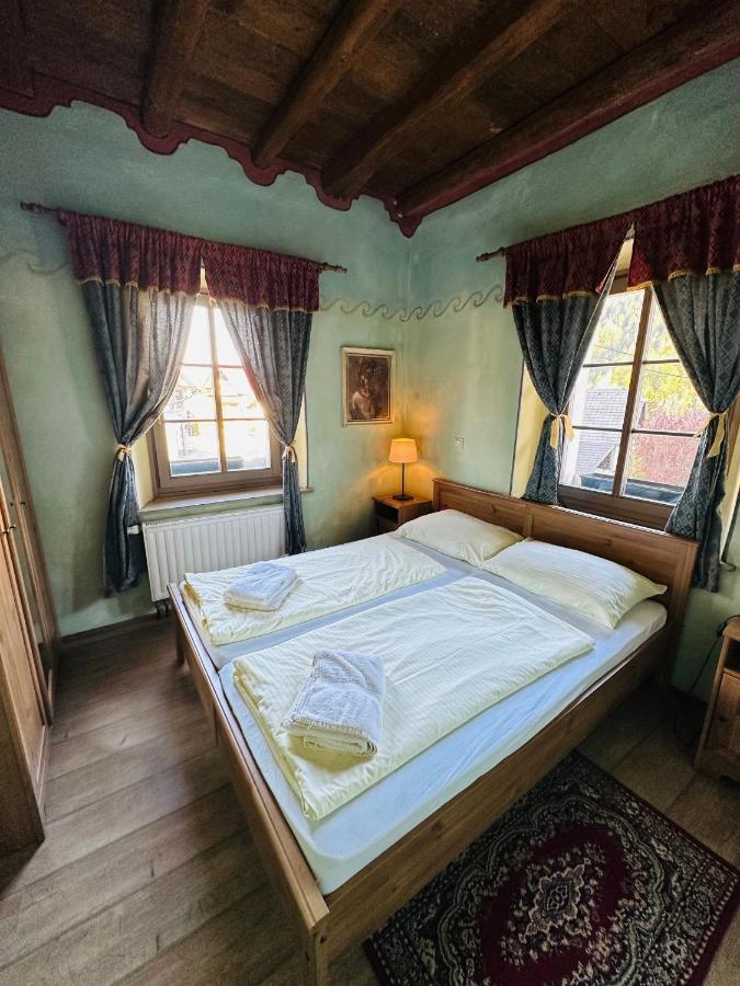 Apartments Belopeski Dvori Краньска Гора Экстерьер фото