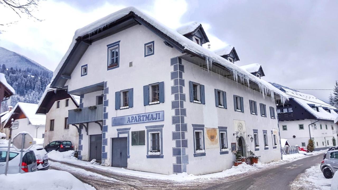 Apartments Belopeski Dvori Краньска Гора Экстерьер фото